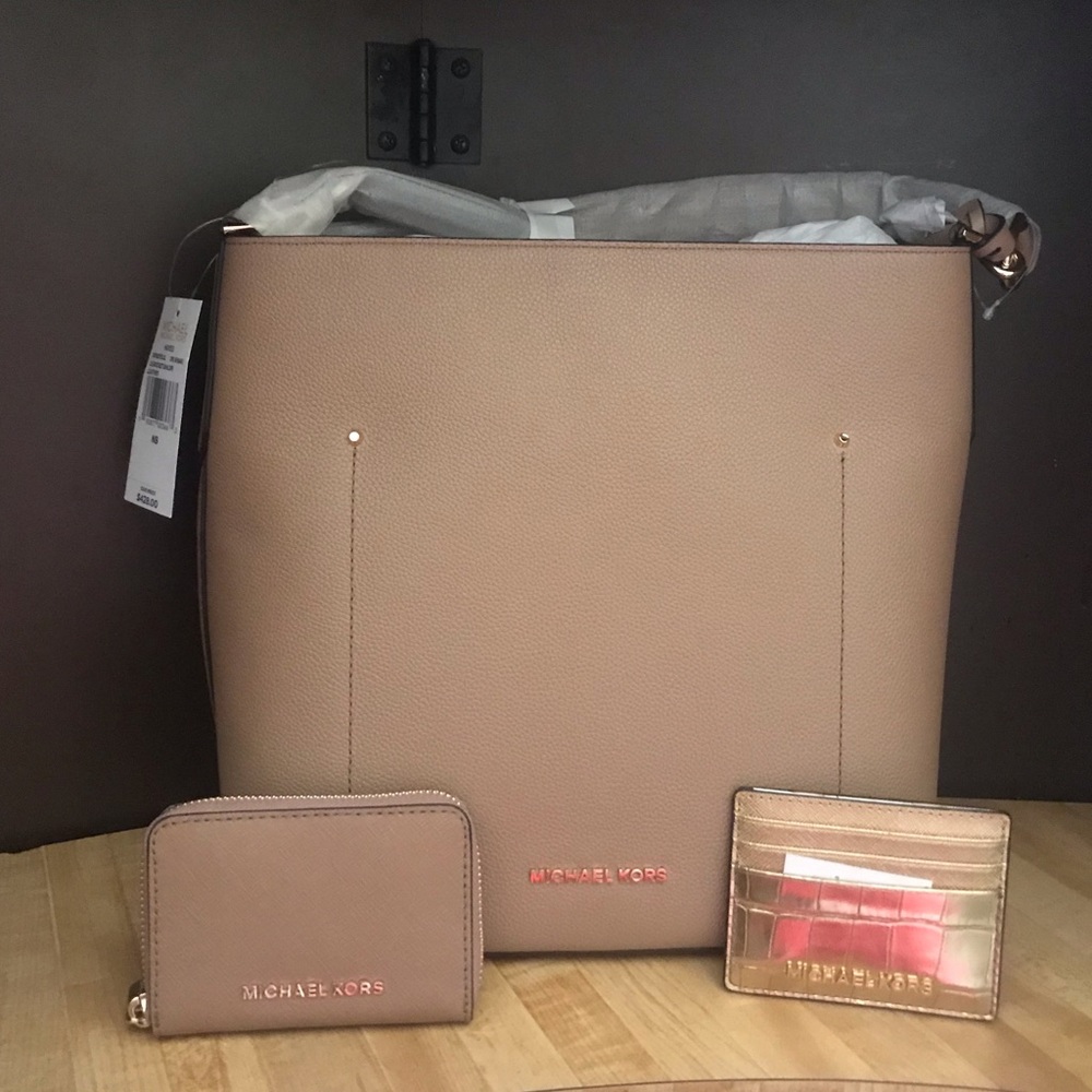 Michael Kors set